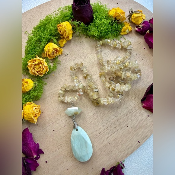 Golden Rutile Necklace with Double-Terminated Aquamarine & Amazonite Pendant - Picture 4 of 4